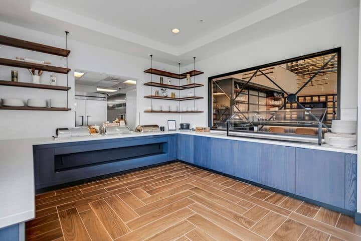 Breakfast buffet