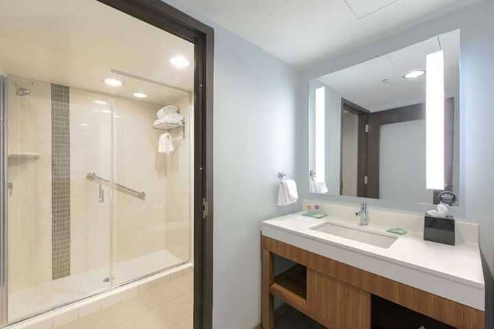 Bathroom shower
