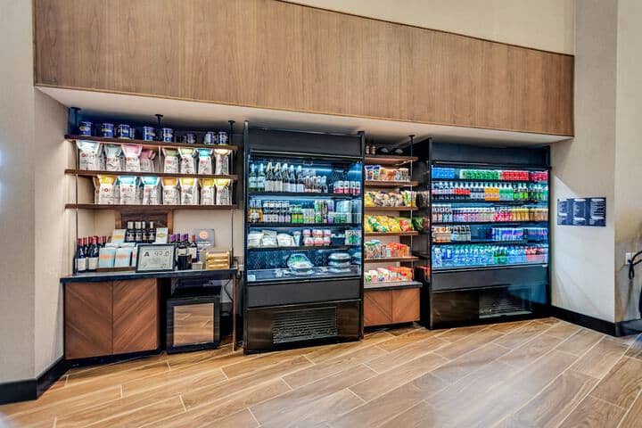 Snack bar